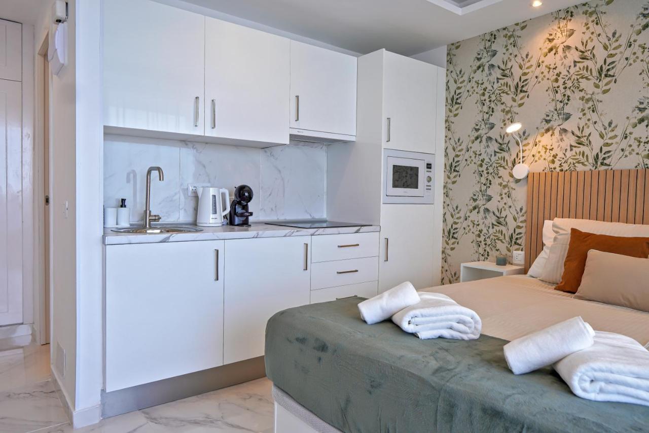 Stylish Modern Studio With Ocean View And Pools, 1001, Ponderosa Playa de las Americas  Exterior foto