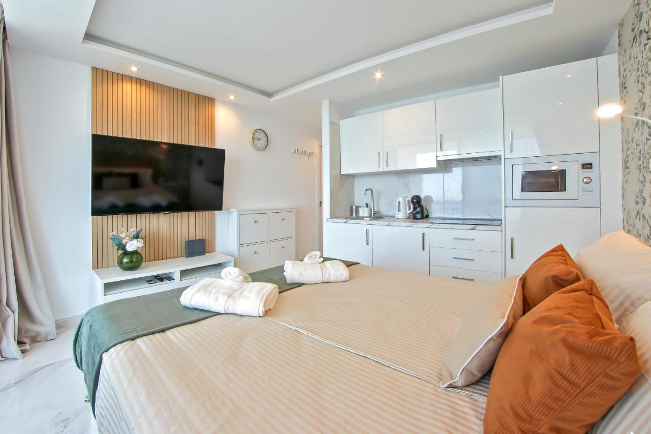Stylish Modern Studio With Ocean View And Pools, 1001, Ponderosa Playa de las Americas  Exterior foto